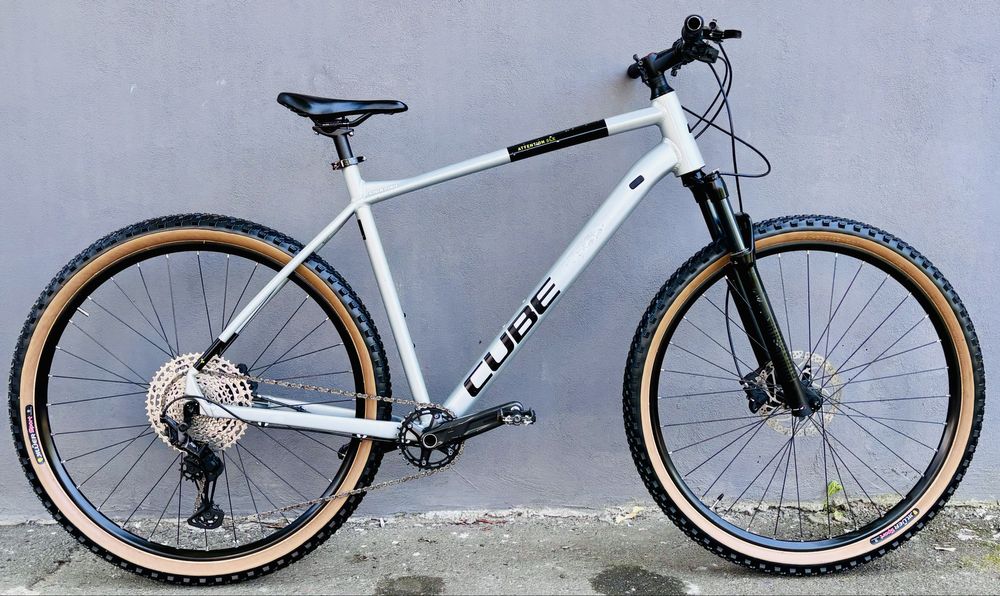 Bicicleta MTB CUBE ATTENTION Roti 29 Cadru XXL Model 2024