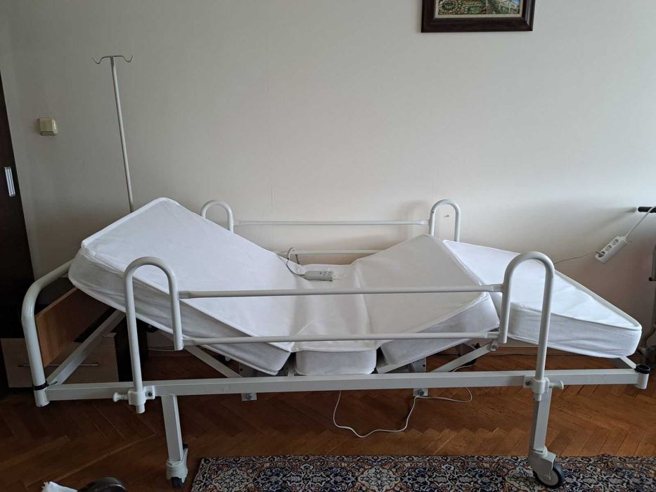 Електрическо болнично легло с два мотора и дистанционно