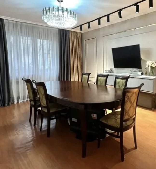 стол со стульями