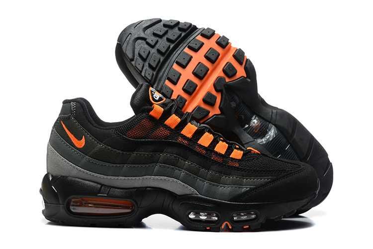 Мъжки маратонки Nike Air Max 95 налични 43 и 44