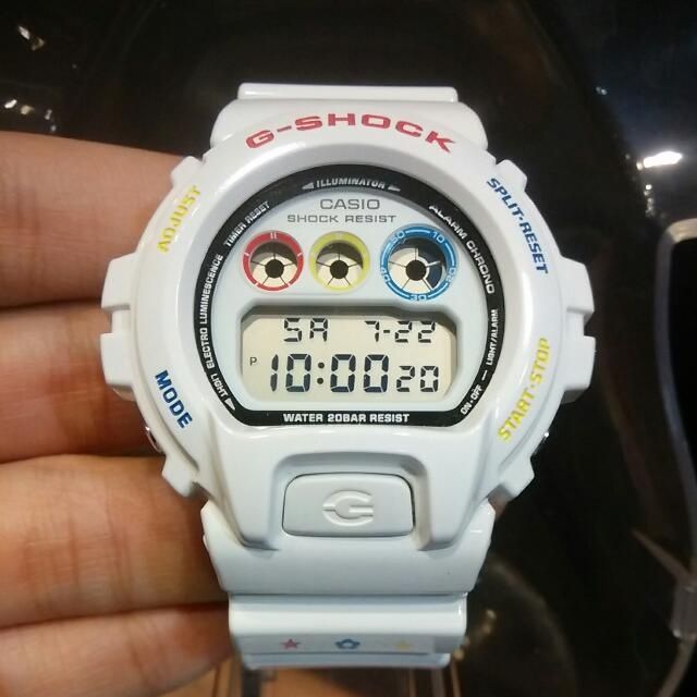 Casio G-shock X Bearbrick DW6900MT-7 Limited Edition Rare