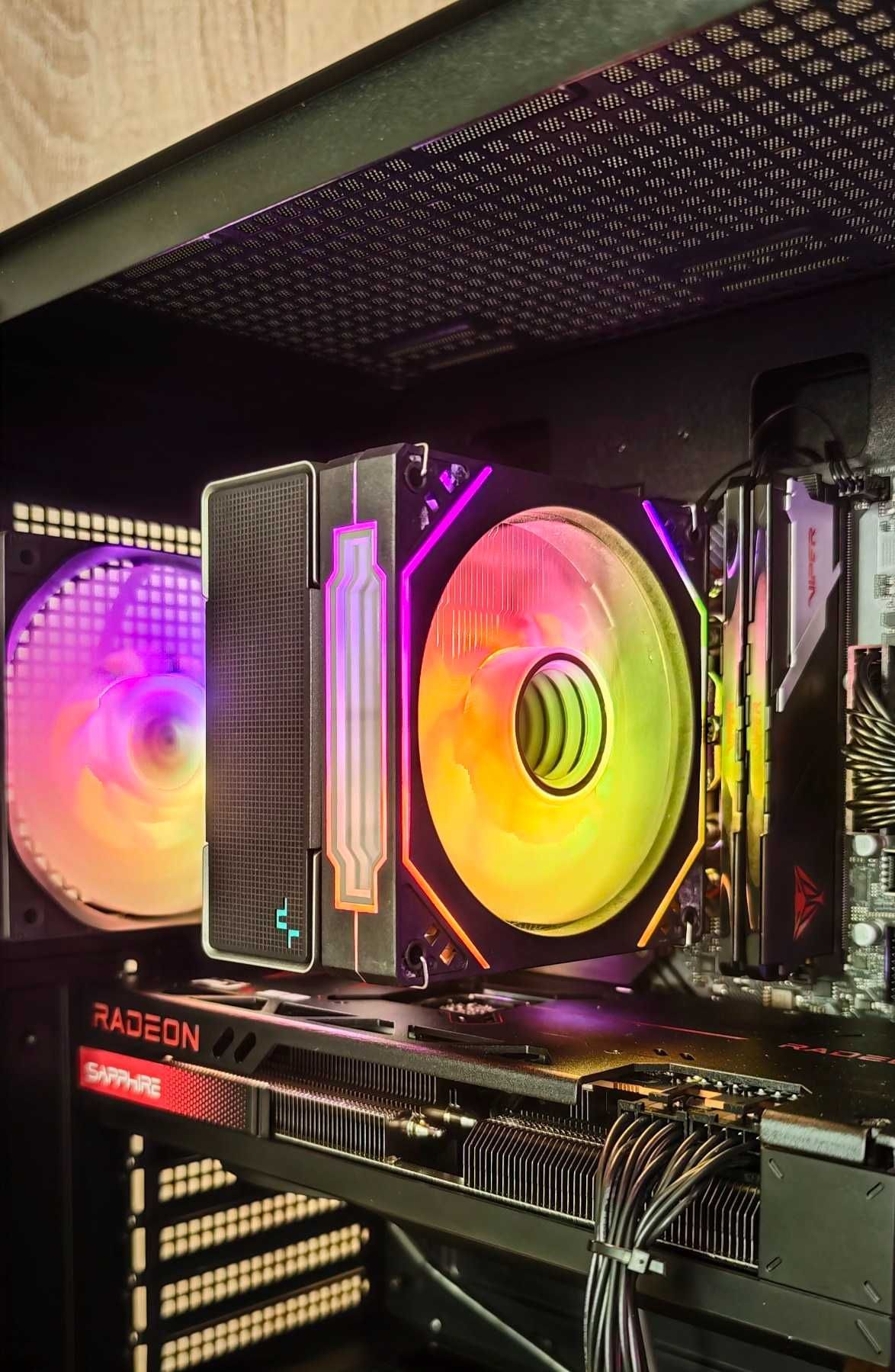 Компютър - /AM5 B650/Ryzen 5 7500F/RX 7800 XT 16GB/32GB DDR5/1TB nVme/