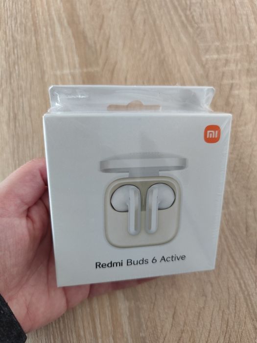 Нови не разопаковани слушалки Redmi buds 6 active