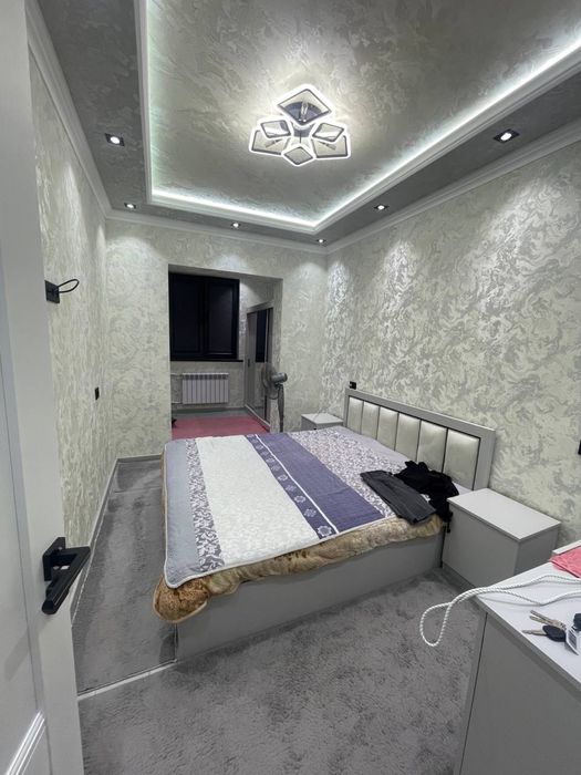 Срочно Юнусобод 19 квартал 3 хона 1 еаж