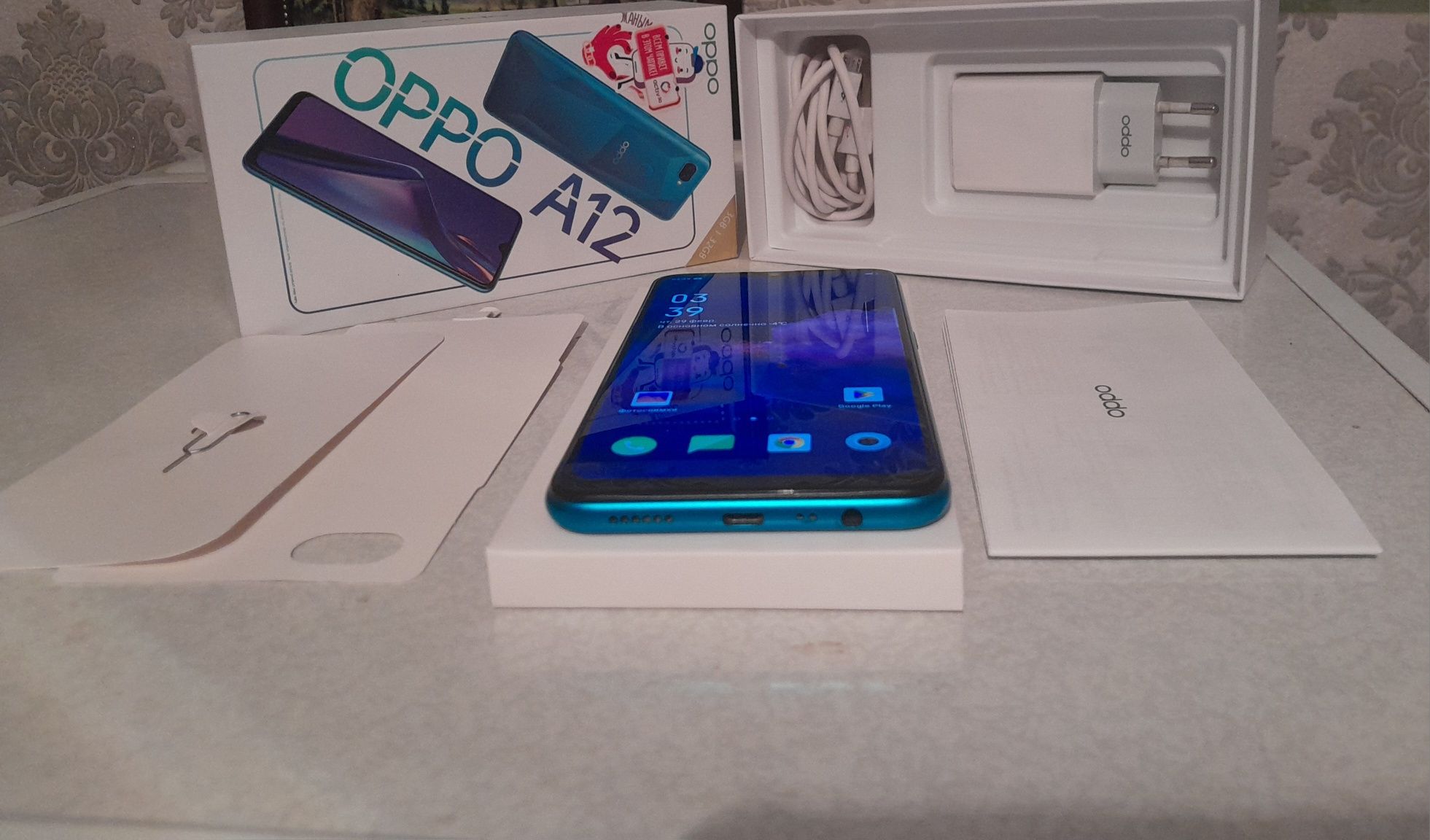 OPPO A12 3/32 новый