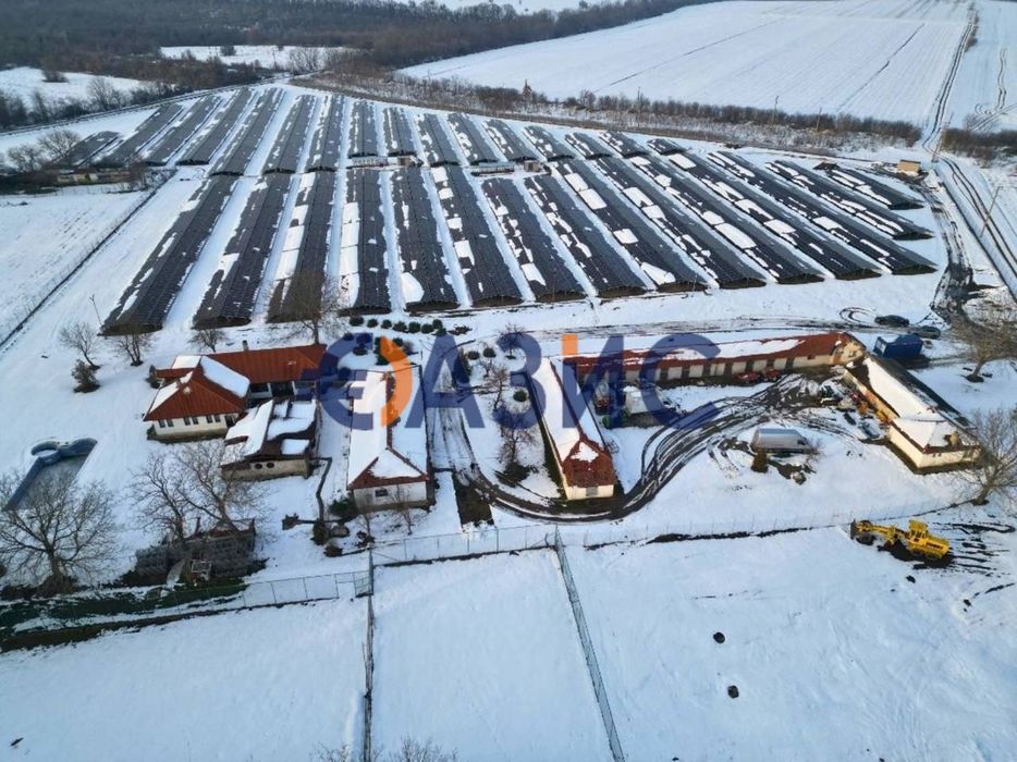 Инвестиционно предложение: фотоволтаична електроцентрала и жилищен