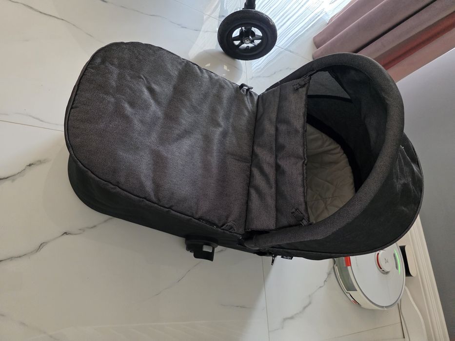 Sistem de cărucior 2 în 1 Baby Jogger City Mini GT