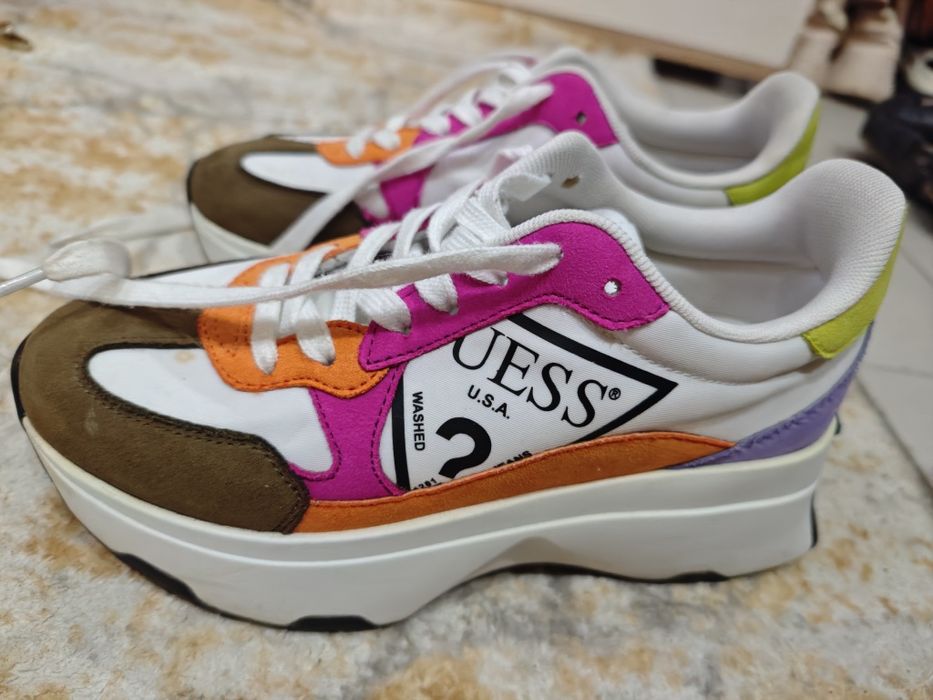 Дамски маратонки Guess