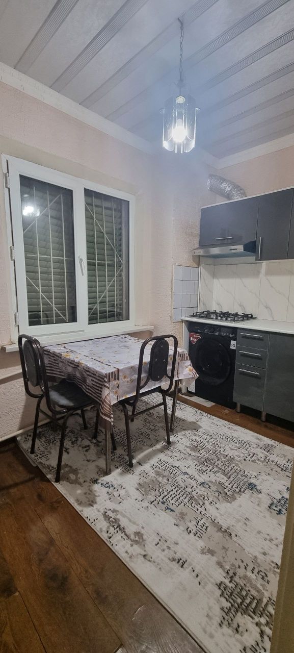 Arenda Kvartira Yakkasaroy 2/1/5 400$