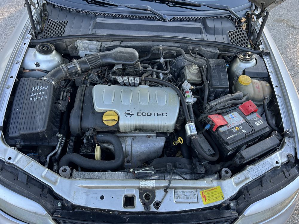 Opel vectra B 1999 юбилеен модел