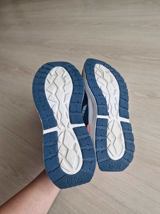 adidași sport USPA 38