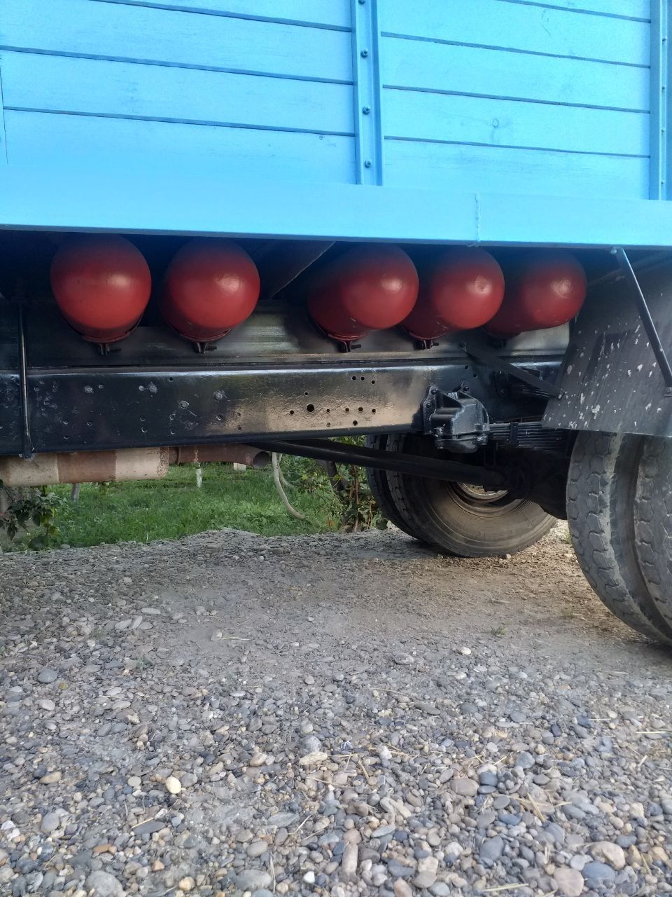 ГАЗ 53 сотилади.