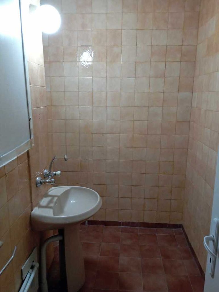 Дава се под наем Тристаен апартамент в София, Борово - 90 кв.м за 663 € - Снимка #6