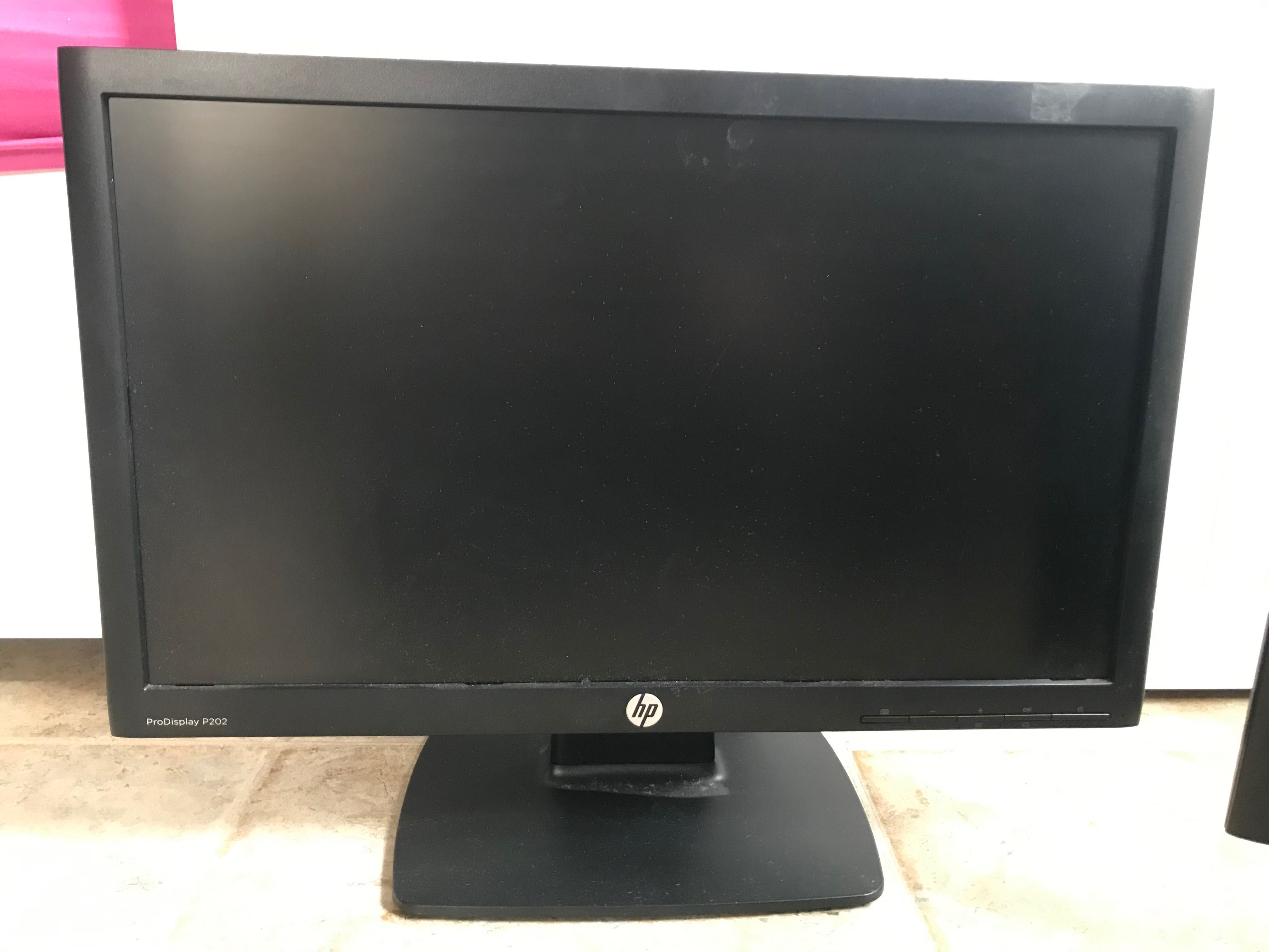 HP ProDisplay P202- два броя