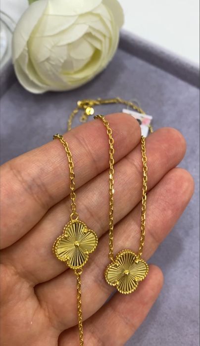 Золото комплект 750