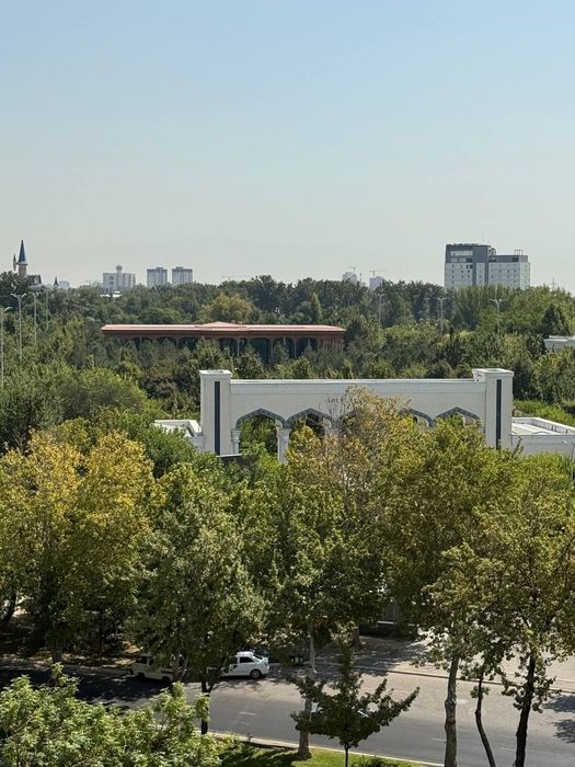 Kvartira продается 3/7/9 на Дружба Народов