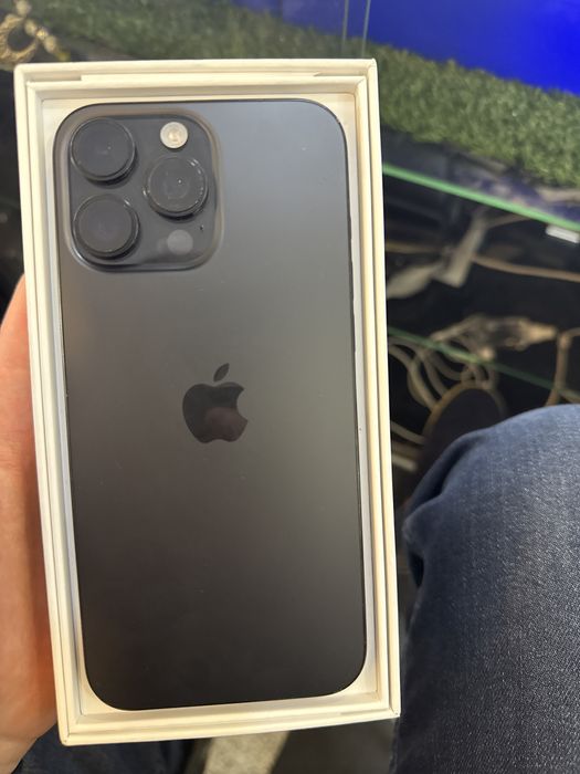 16 про макс 256гб