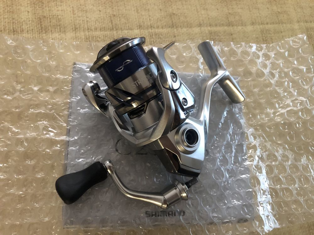Shimano Stradic FM C2500S 2023 - 185гр.