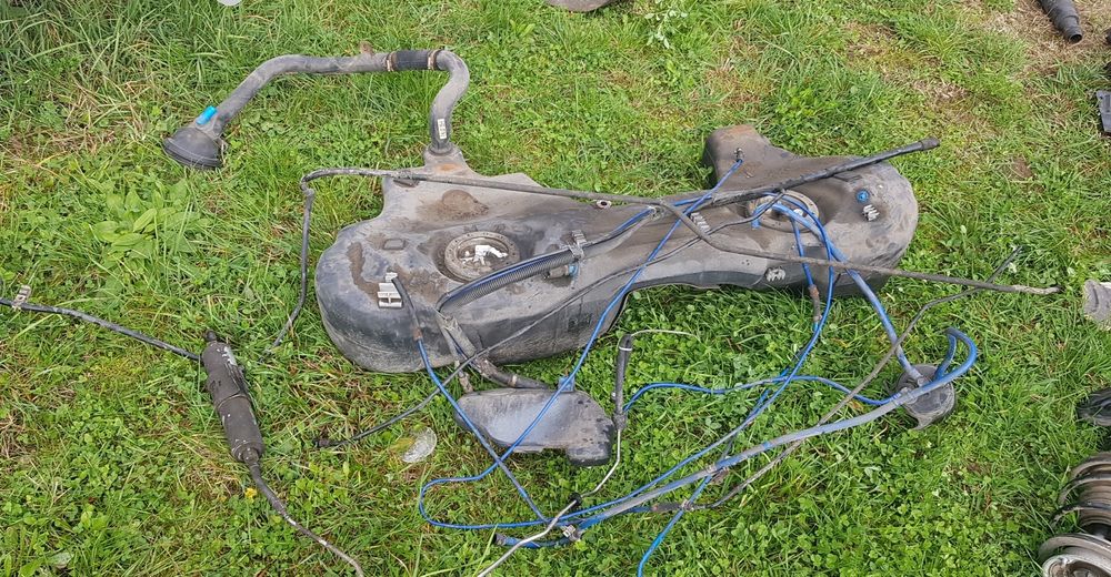 Rezervor, pompa . plutitoare , conducte BMW e46 e39 e90 e60 e65 e53 Di
