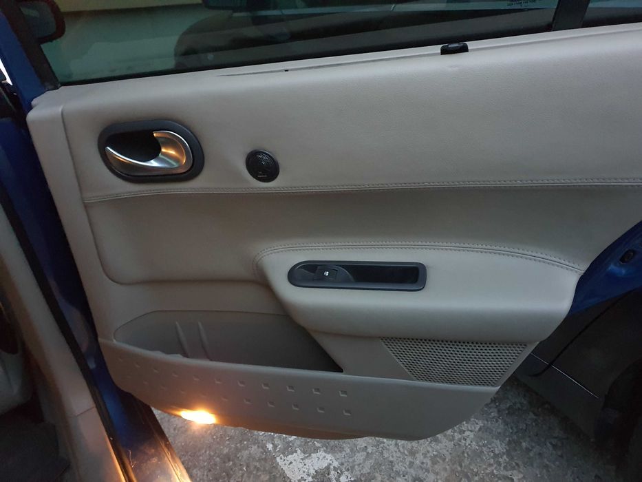 Montaj subwoofer auto, difuzoare, izolari fonice