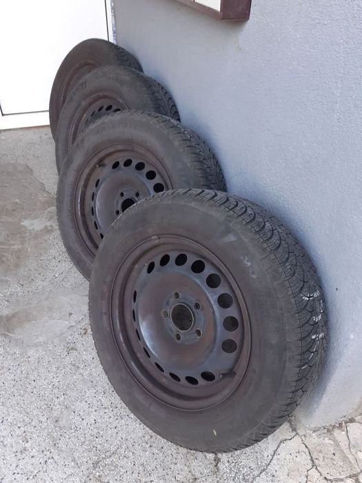 Железни джанти 15/ET35/5х110 opel със зимни гуми Fulda 195/15/65 DOT18