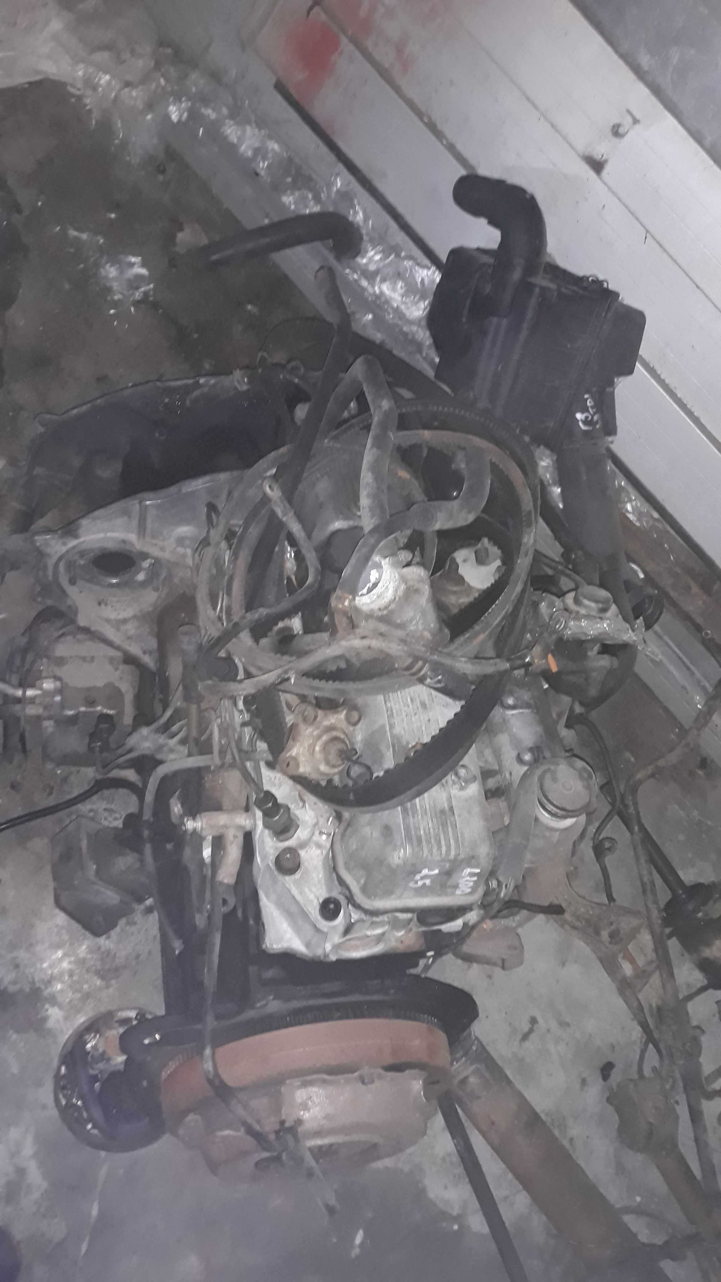 Двигател на части за Mitsubishi l200  Мицубиши  Pajero 2.5 TDI