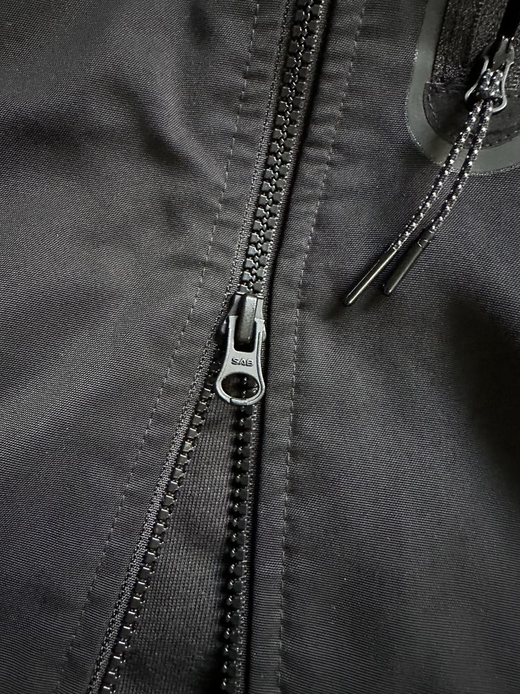 Nike NSW Tech Essentials Repel Hooded Jacket
