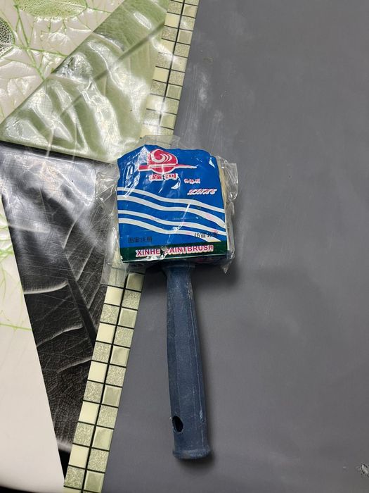Щетки для краски 100 тг за штуку