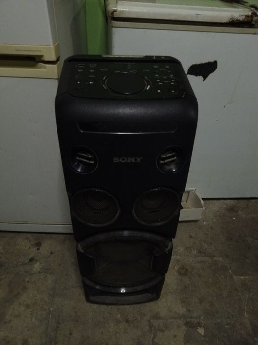Срочно продам бумбокс не дорого sony