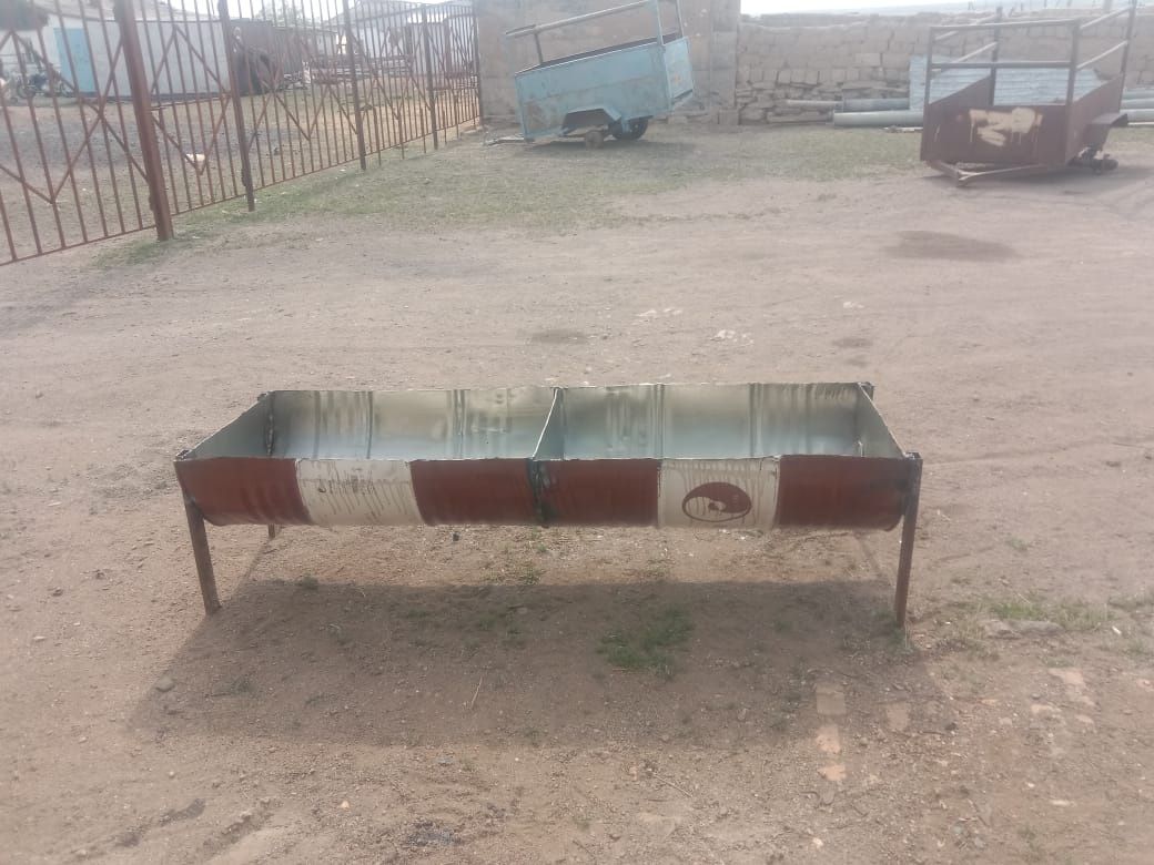 Прицеп коневозка