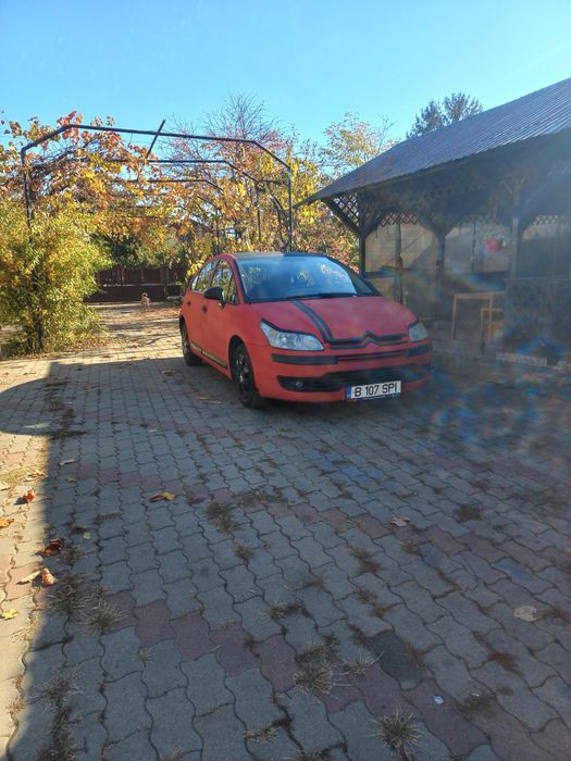 Vând Citroen c4 2006