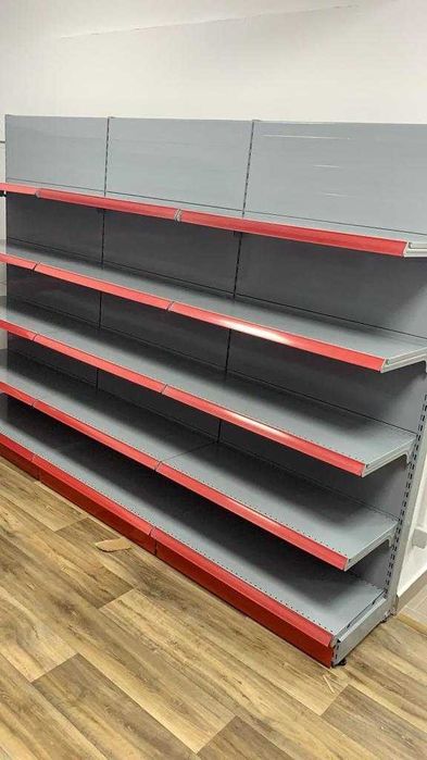 Rafturi metalice pentru magazin lichidare stoc LIDL, MEGA IMAGE