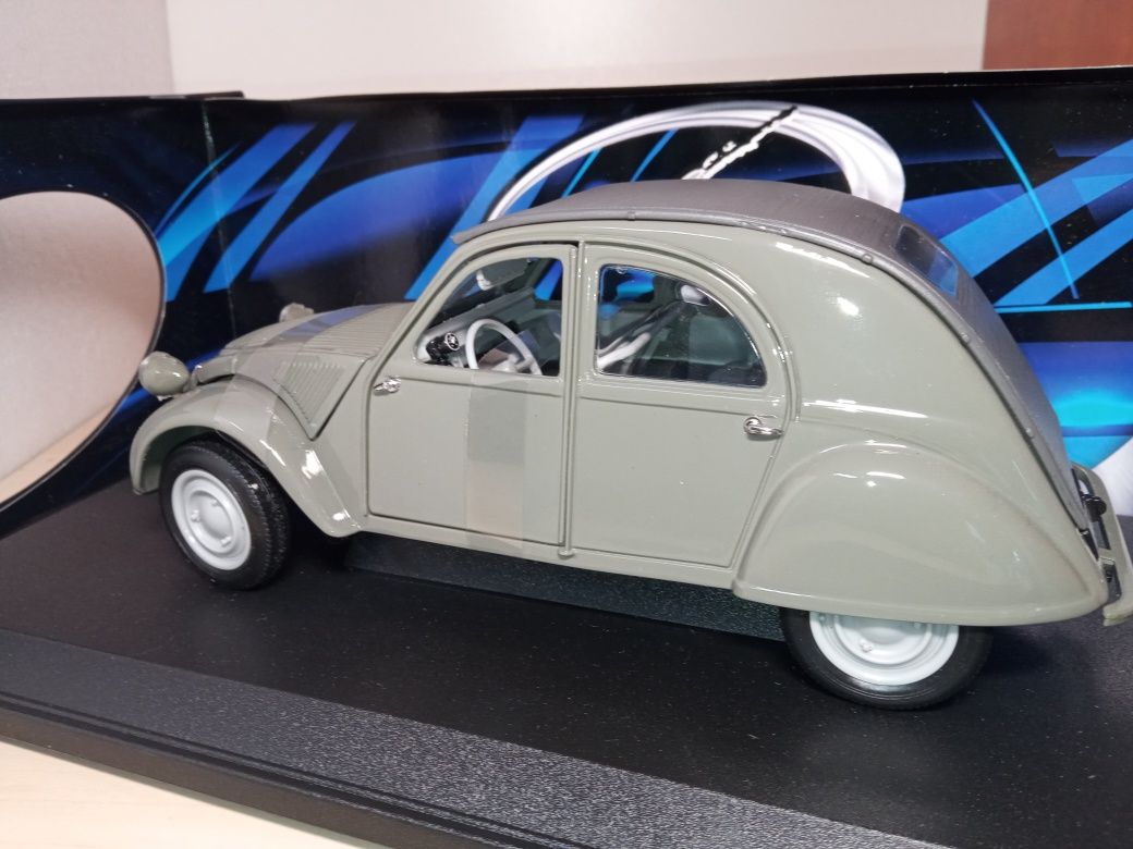 Citroen 2cv maisto scara 1:18