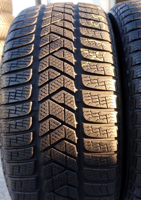 Anvelope iarna 215 65 17 Pirelli