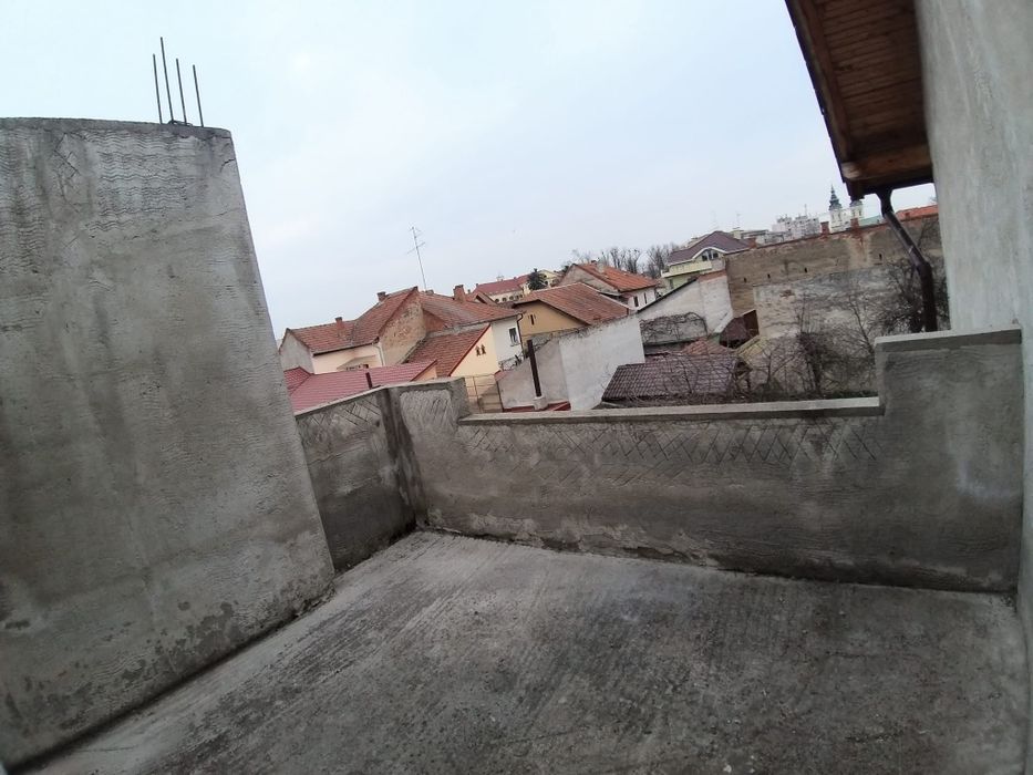 2 case de vanzare in Lugoj central