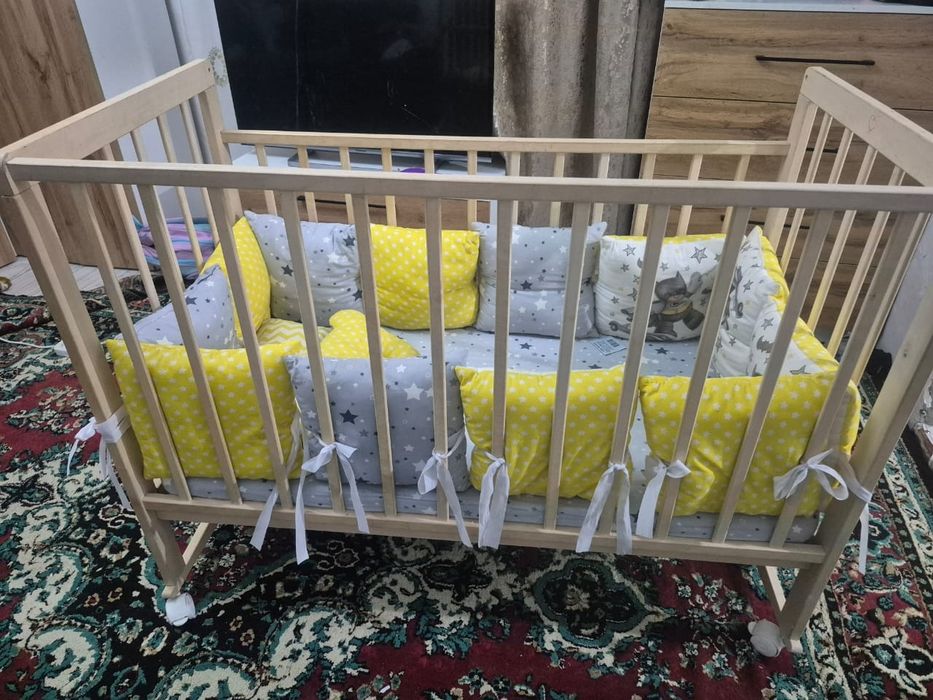 Продам детский манеж