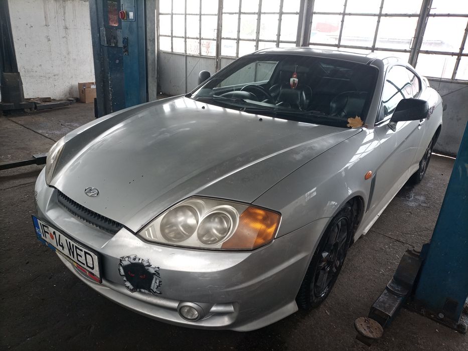 Vând Hyundai Coupe (volan-dreapta)