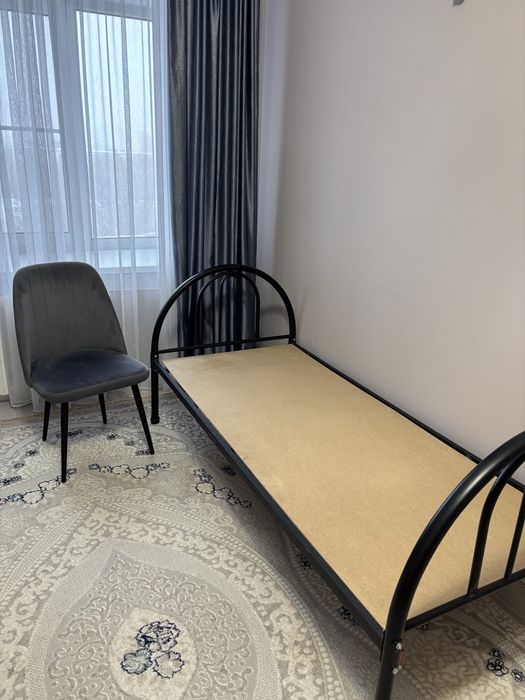 кровать односпальная