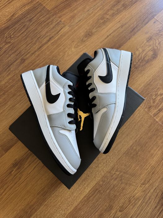 Nike Air Jordan 1 Low Smoke Grey дамски кецове обувки маратонки