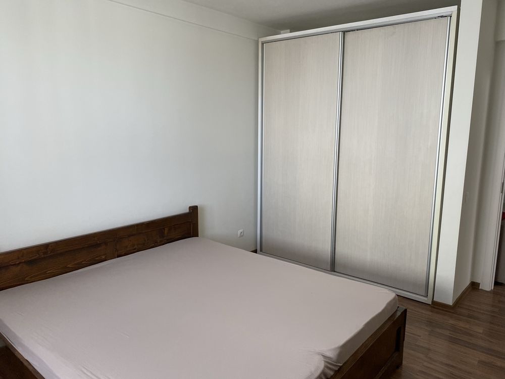 Apartament 3 camere Teilor