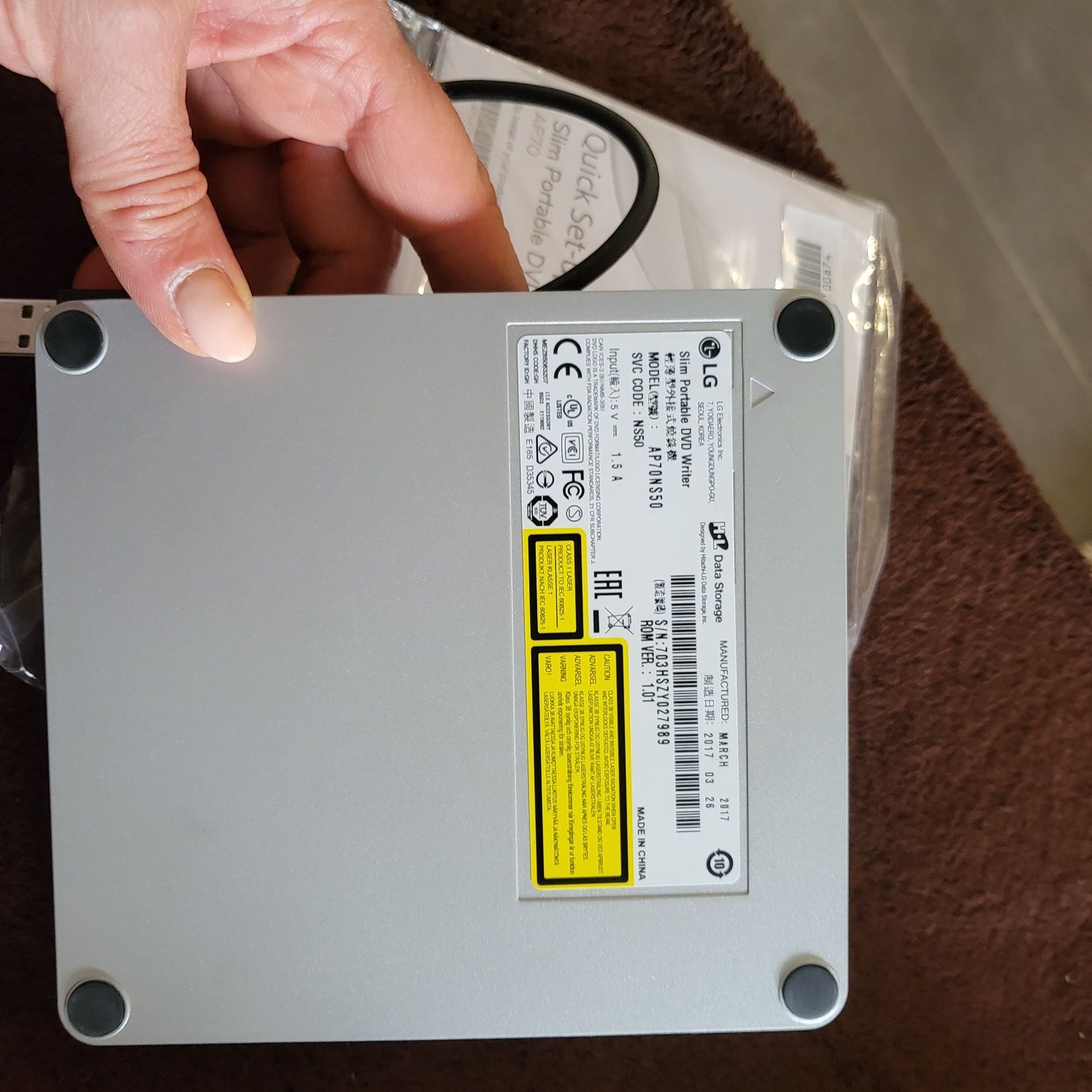 Външна DVD CD записвачка за лаптоп нова LG