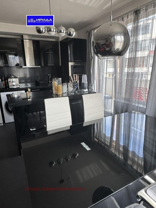 Продава се Тристаен апартамент в София, Борово - 118 кв.м за 1275 €/кв.м - Снимка #3