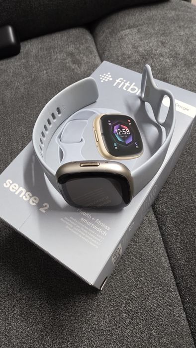 Vand ceas fitbit sense 2