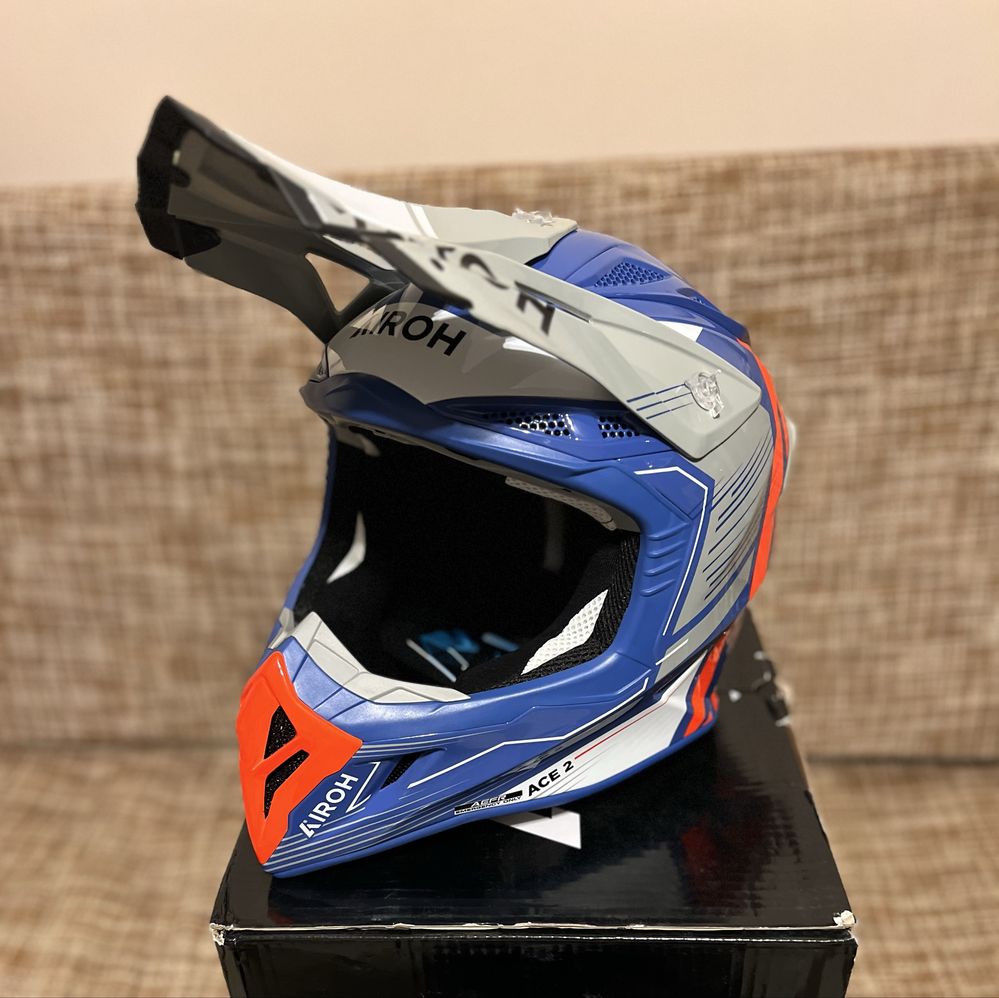 NOU ! Casca Airoh Aviator Ace 2 marimea M 57-58cm