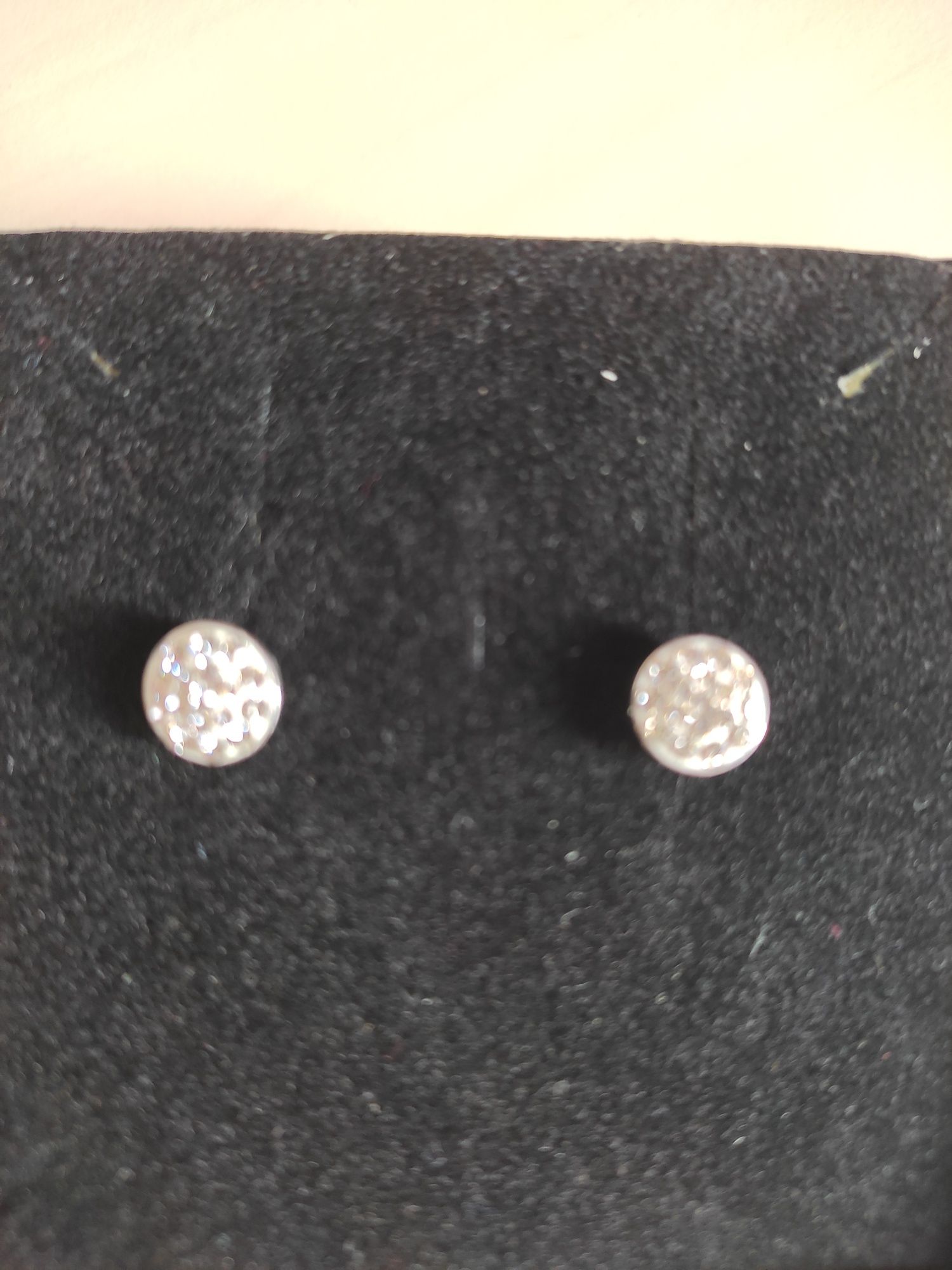 Обеци с камъчета Swarovski