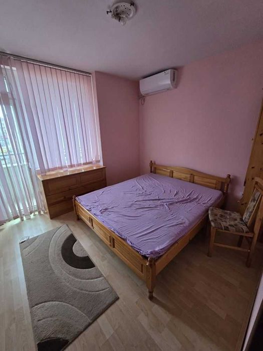 Двустаен апартамент Кючук Париж