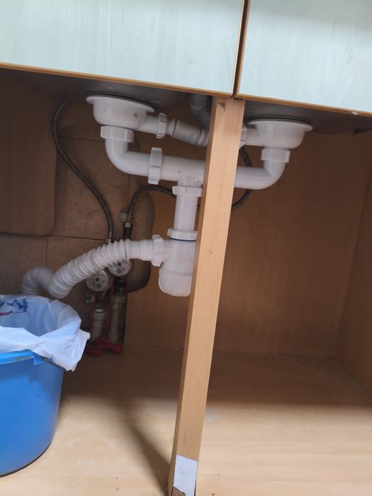 Продам мойку двойную