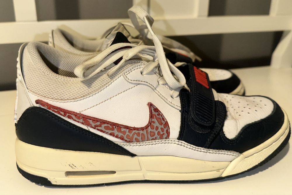 Adidasi ghete Air Jordan originali nr 40