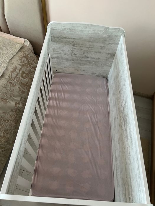 Бебешко креватче