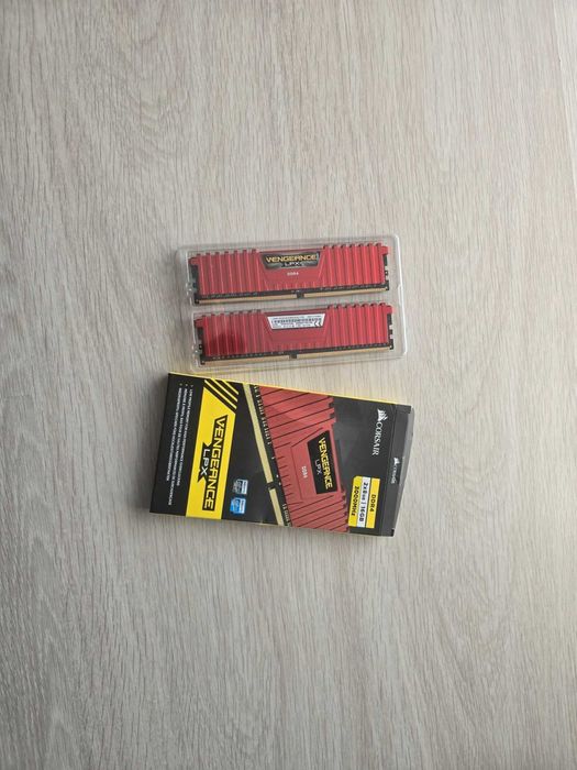 Memorie Ram Corsair Vengeance  16GB, DDR4(2x8), 3000MHz